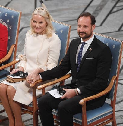 Norwegian Crown Prince Haakon and Crown Princess Mette- Marit attend the Nobel Peace Prize ceremony at City Hall in Oslo on December 10, 2019.  LON20191210119 RUNExHELLESTAD