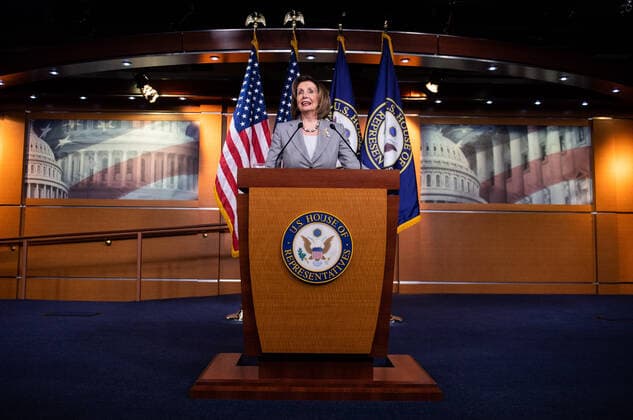 Bilder des Jahres 2019, News 12 Dezember News Bilder des Tages Speaker of the House Nancy Pelosi, D-Calif., holds her weekly press conference on Capitol Hill in Washington, DC on Thursday, December 12, 2019. Pelosi spoke on the ongoing impeachment proceedings into President Trump and the budget.  WAP20191212301 KEVINxDIETSCH