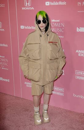 December 12, 2019, Hollywood, CA, USA: LOS ANGELES, CALIFORNIA - DECEMBER 12: Billie Eilish arrives at the 2019 Billboard Women In Music at Hollywood Palladium on December 12, 2019 in Los Angeles, California. Photo: CraSH imageSPACE Hollywood USA - ZUMAs181 20191212_zea_s181_010 Copyright: xImagespacex