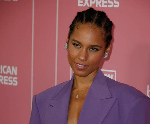 December 12, 2019, Hollywood, CA, USA: LOS ANGELES, CALIFORNIA - DECEMBER 12: Alicia Keys arrives at the 2019 Billboard Women In Music at Hollywood Palladium on December 12, 2019 in Los Angeles, California. Photo: CraSH imageSPACE Hollywood USA - ZUMAs181 20191212_zea_s181_080 Copyright: xImagespacex