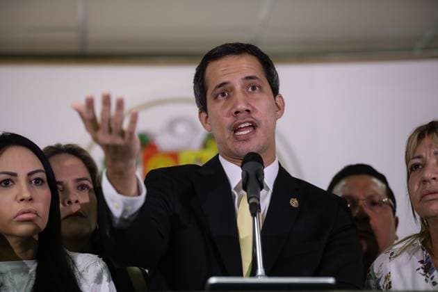 Bilder des Jahres 2019, News 12 Dezember News Bilder des Tages President of the National Assembly, Juan Guaido, offers a press conference in Caracas, Venezuela, 14 December 2019. EFE RAYNER PEÑA R. President of the National Assembly, Juan Guaido, offers a press conference !ACHTUNG: NUR REDAKTIONELLE NUTZUNG!  Copyright: xRAYNERxPENAxRx AME5995 20191214-637119485918336435