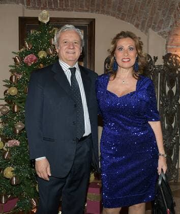 Milan, Italy AMAL event with Silvana Giacobini presenting her book, Daniela Cuzzolin Oberosler career prize during the Christmas greetings cocktail In the photo: Candida Livatino and husband  Copyright: xNickxZonnax xIPAx xNickxZonnax