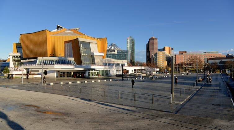 Scharoun Platz Berlin The square in front of the Philharmonie has been redesigned and will be open from mid-December 2019 Berlin Berlin Germany Copyright: xMikexWolffxTSPx