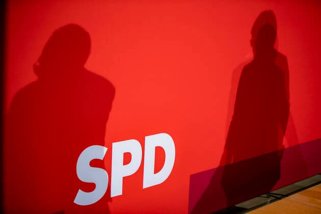 The Shadows of the Co-Chairs of the SPD Norbert Walter Borjans and Saskia Esken during a press conference in the Willy Brandt House in Berlin on 16 December 2019 Press conference of the SPD Chair in the Willy Brand House