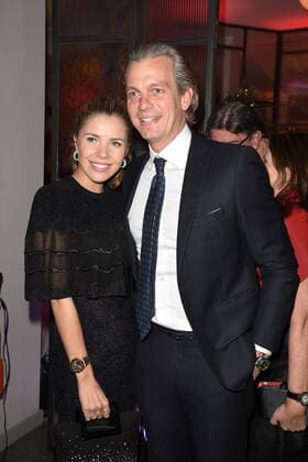 Victoria Swarovski Werner Muerz Muenchen16.12.19 Gaststaette Universitaets Reitschu Zickleinessen Benefiz Aktion fuer Uschi Glas brotZEIT Spenden Organisator Stavros Kostantinidis Kostantinidis *** Victoria Swarovski Werner Muerz Muenchen16 12 19 Restaurant Universitaets Reitschu Zickleinessen Benefit Campaign for Uschi Glass bread TIME Donations Organizer Stavros Kostantinidis Kostantinidis