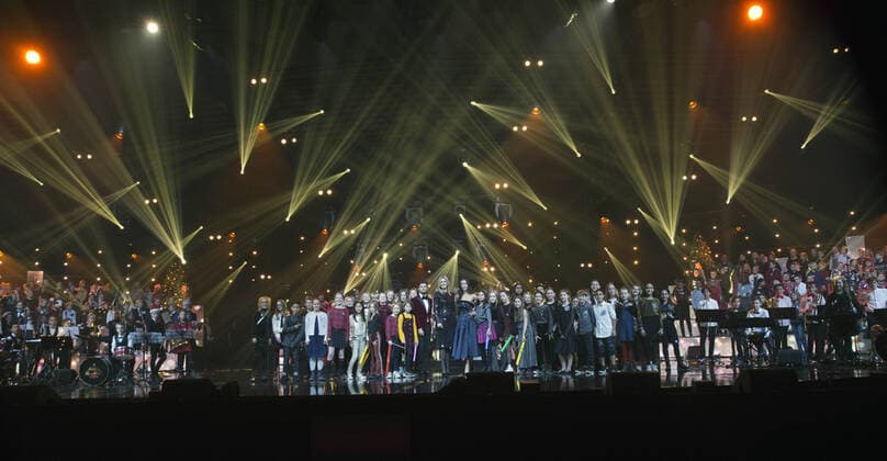 18-12-2019 Queen Máxima, as honorary chairman of the More Music in Classroom platform (platform Méér Muziek in de Klas), during the recordings of the Christmas Music Gala 2019 in de IJsselhallen in Zwolle. The gala contains performances by the Greatest School Band of the Netherlands with children from all provinces.  Copyright: xPPEx