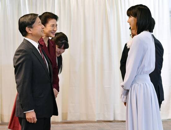 Japan emperor s family at charity screening Japanese Emperor Naruhito (L), Empress Masako and their daughter Princess Aiko meet Non (R) who did voice acting in the animation film titled In This Corner (and Other Corners) of the World in Tokyo on Dec. 18, 2019. The imperial family attended a charity screening of the film depicting wartime daily lives of citizens in Hiroshima. (Pool Photo) 