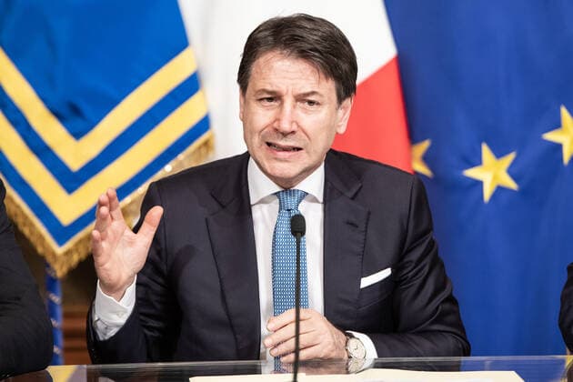 December 20, 2019, Rome, Italy: The Italian Prime Minister Giuseppe Conte participates in the signing ceremony between the European Investment Bank and Cassa depositi e prestiti in support of civil protection interventions for disastrous events at the Sala dei Galleoni in Palazzo Chigi, Rome. Rome Italy - ZUMAs197 20191220_zaa_s197_043 Copyright: xCosimoxMartemuccix
