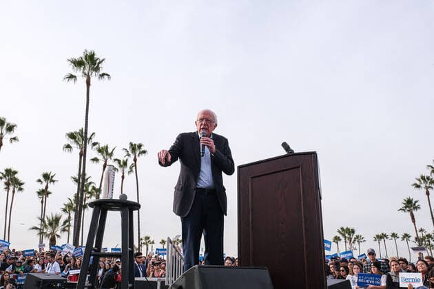 December 21, 2019: Bernie Sanders and Alexandria Ocasio-Cortez hold a rally in Venice Beach, CA to hundreds of loyal supporters. - ZUMAr145 20191221_zap_r145_014 Copyright: xJasonxRyanx