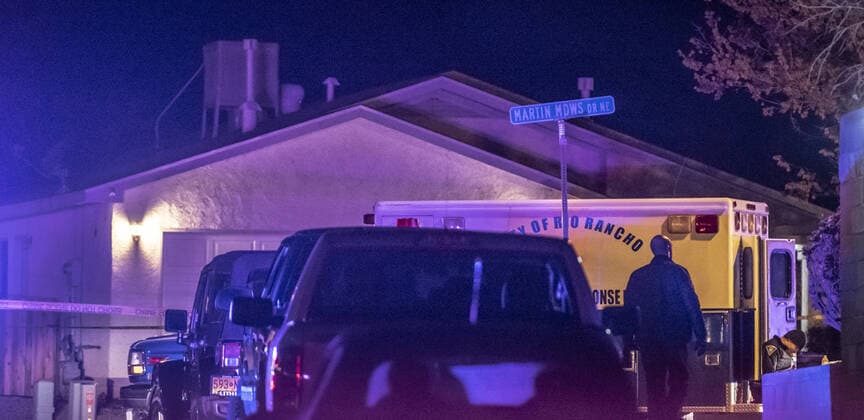December 25, 2019, Rio Rancho, New Mexico, USA: .Rio Rancho police were waiting for a search warrant Wednesday night to move forward with their investigation into the deaths of four people inside a home on the 3400 block of Martin Meadows Drive NE..Albuquerque New Mexico Rio Rancho USA - ZUMAab1_ 20191225_zaf_ab1_005 Copyright: xRobertoxE.xRosalesx