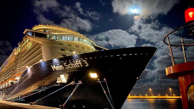 Cruise ship My ship 3 in the port of Arresife, Lighthouse, Night, Lighted, Festival, Moored, Passenger, Holiday, Leisure, Bow