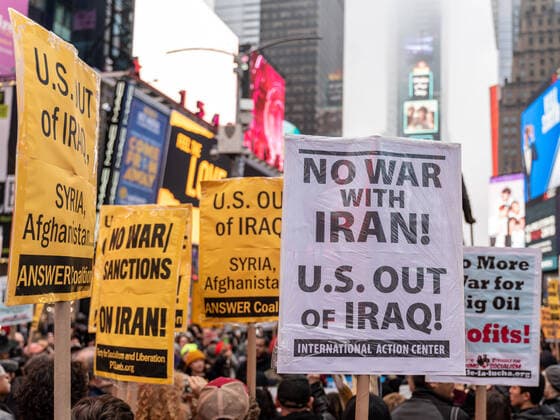 Bilder des Jahres 2020, News 01 Januar News Themen der Woche KW01 News Bilder des Tages January 4, 2020, New York, New York, U.S: New York, New York, U.S.: ANSWER Coalition, a United States based protest group, organizes a demonstration in Times Square to protest against a new war in the Middle East. New York U.S. - ZUMAs230 20200104_znp_s230_003 Copyright: xCorinexScibozx