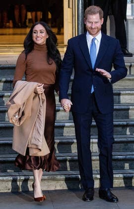. 07 01 2020. London, United Kingdom. The Duke and Duchess of Sussex visit Canada House to meet with HE. MS. Janette Charette, High Commissioner, as well as the staff to thank them for the warm Canadian hospitality and support they received durung their recent stay in Canada. The Duke and Duchess of Sussex visit Canada House. London.  xMarkxThomasx xi-Imagesx IIM-20610-0024