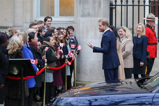 January 7, 2020, London, United Kingdom: Prince Harry, Duke of Sussex and Meghan, Duchess of Sussex meet the High Commission staff as they arrive at Canada House in London. London United Kingdom - ZUMAs197 20200107_zaa_s197_204 Copyright: xStevexTaylorx