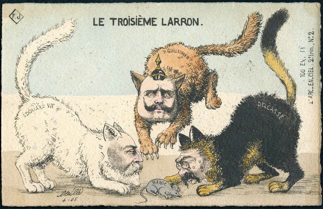 MOROCCO years 1900 The third thief cats EDOUARD VII, DELCASSE and GUILLAUME II compete for the mouse of Morocco Caricature by MILLE for a postcard around 1905 Credit Collection IM KHARBINE TAPABOR  KH186400