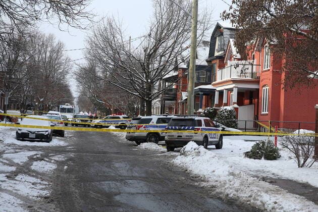 (200108) -- OTTAWA, Jan. 8, 2020 -- Police work at the site of the shooting incident in Ottawa, Canada, Jan. 8, 2020. A shooting incident left one dead and three others wounded in the Canadian capital Wednesday morning, said local police. ) CANADA-OTTAWA-SHOOTING INCIDENT LixBaodong 