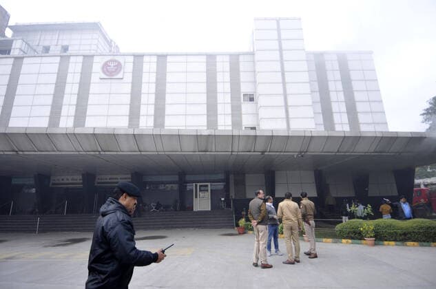 NOIDA, INDIA - JANUARY 9: Smoke rises after a fire incident in the basement of ESIC Hospital at Sector 24 on January 9, 2020 in Noida, India. (Photo by Sunil Ghosh Hindustan Times) Fire At Noida ESIC Hospital