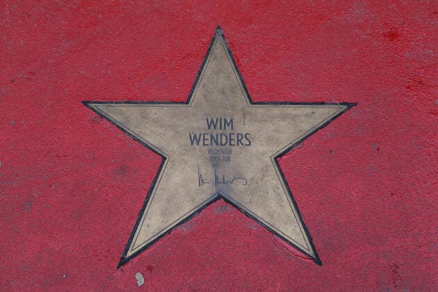 Wim Wenders, 75. Geburtstag am 14. August Star von Wim Wenders am Boulevard der Stars am Potsdamer Platz in Berlin am 13.02.2019 *** Star of Wim Wenders on the Boulevard of Stars at Potsdamer Platz in Berlin on 13 02 2019