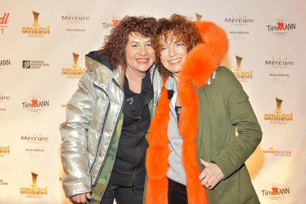 SMAGO AWARD for 50 years of Hitparade Musician DUO Cora von dem Bottlenberg, Svetlana von dem Bottlenberg Arrival for the award ceremony SMAGO AWARD 2020 for 50 years of Hitparade in Berlin on 12 01 2020 PPM