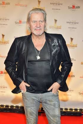 SMAGO AWARD for 50 years of the Hit Parade Johnny Logan Arrival for the award ceremony SMAGO AWARD 2020 for 50 years of the Hit Parade in Berlin on 12 01 2020 PPM
