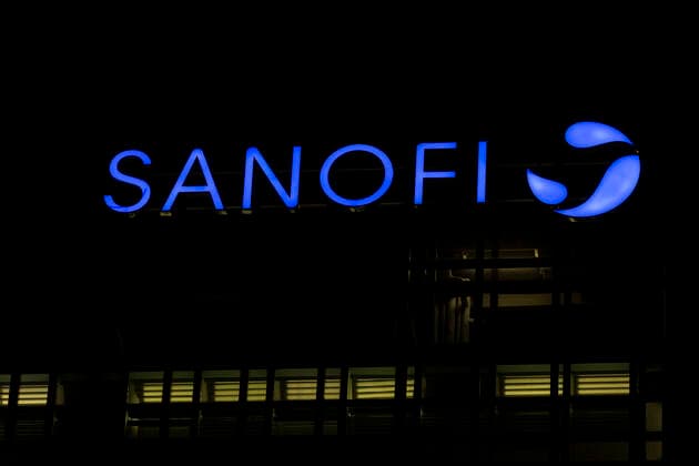 Sanofi lettering in Berlin in the Potsdamer Straße