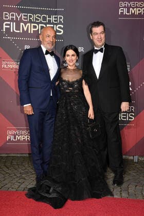Heiner Lauterbach mit Ehefrau Viktoria und Markus Söder (Bayerische Ministerpräsident) Verleihung des Bayerischen Filmpreis 2020 Ehrung, Auszeichnung, Preis Prinzregententheater München 17. Januar 2020