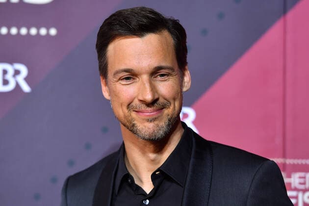 Florian David FITZ Actor , single picture,cut single motif,portrait,portrait,portrait 41 Bavarian Film Award 2019 Red Carpet,Red Carpet,on 17 01 2019 at the Prinzregententheater in Munich