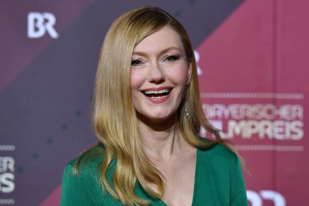 Johanna Christine GEHLEN Actress, action, single image, cut single motif, portrait, portrait, portrait 41 Bavarian Film Award 2019 Red Carpet, Red Carpet, on 17 01 2019 at the Prinzregententheater in Munich
