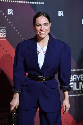 Verena ALTENBERGER Actress, single image, cut single motif, half figure, half figure 41 Bavarian Film Award 2019 Red Carpet, Red Carpet, on 17 01 2019 at the Prinzregententheater in Munich