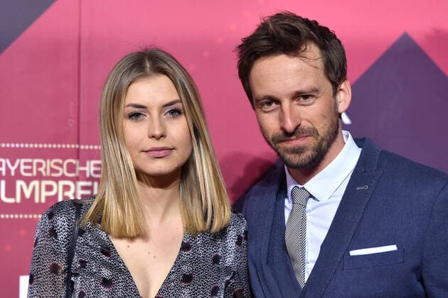 Ben Benedikt BLASKOVIC Actor with Sarah THONIG Actress, 41 Bavarian Film Award 2019 Red Carpet, Red Carpet, on 17 01 2019 at the Prinzregententheater in Munich