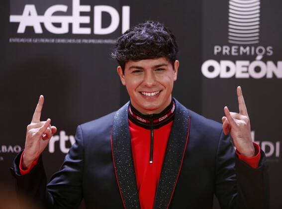 Spanish singer Alfred Garcia poses for the photographers before the Odeon Music Awards gala at Royal Theater in Madrid, Spain, 20 January 2020. Odeon awards the best Spanish albums and singer of the last year. Odeon Music Awards !ACHTUNG: NUR REDAKTIONELLE NUTZUNG!  Copyright: xJavierxLopezx GRAF4953 20200120-637151493680181386