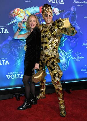 Bilder des Jahres 2020, Entertainment 01 Januar Entertainment Themen der Woche KW04 Entertainment Bilder des Tages 21 January 2020 - Los Angeles, California - Kim Raver. Cirque Du Soleil s Volta Los Angeles Premiere held at Dodger Stadium. Photo Credit: Birdie Thompson AdMedia 250155 2020-01-21 California Los Angeles Etats-Unis  Copyright: xAdMediax STAR_250155_008