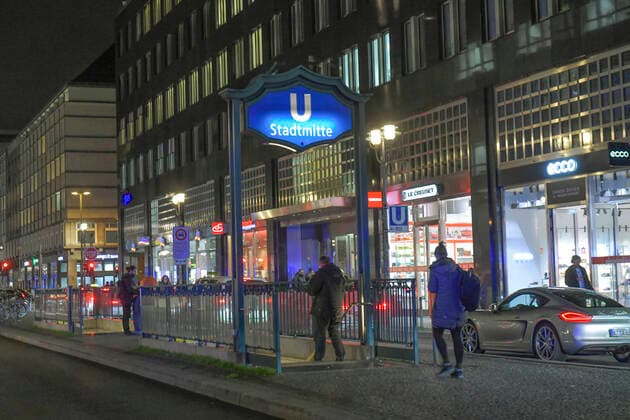 U Bahnhof Stadtmitte, Friedrichstraße, Mitte, Berlin, Germany