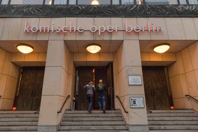 Komische Oper, Behrenstraße, Mitte, Berlin, Germany