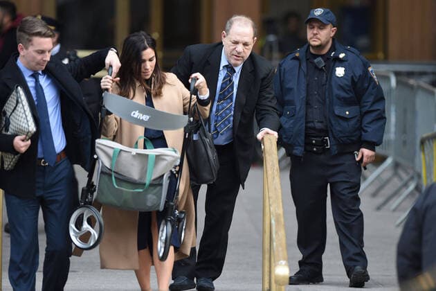 January 24, 2020, New York, NY, USA: January 24, 2020 New York City..Harvey Weinstein leaving his rape trial at Manhattan Criminal Court on on January 24, 2020 in New York City. New York USA  - ZUMAny1_ 20200124_zaf_ny1_021 Copyright: xKristinxCallahanx