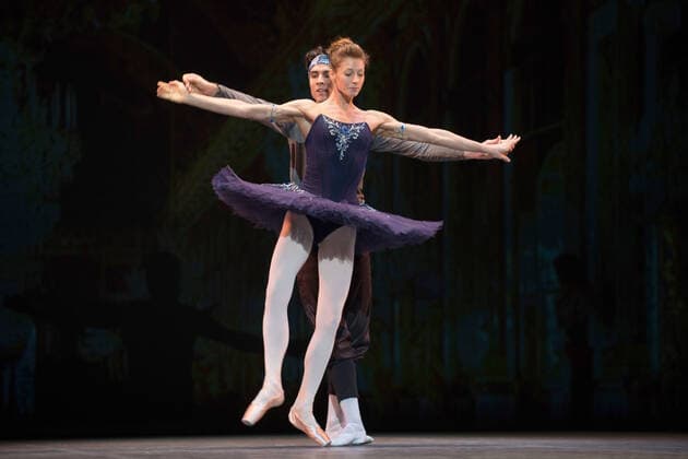 Erina Takahashi and James Streeter attend a photocall before the opening night of the Ballet Icons Gala 2020 at the London Coliseum in London. JANUARY 26th 2020  TSTx20248