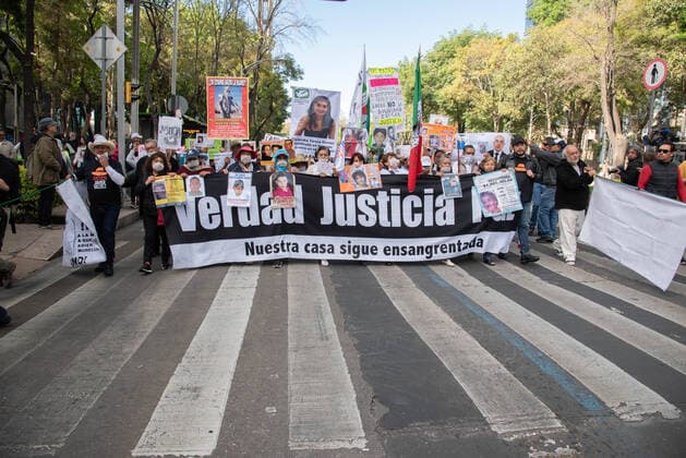 January 26, 2020, Mexico City, Mexico: Thousands of people make a peaceful march to ask for peace from the government of President Lopez Obrador. The march was convened by the poet Javier Sicilia and the LeBaron Family, who a few months ago suffered an attack that killed several members including children. Mexico City Mexico  - ZUMA 20200126_mda_qp1_593 Copyright: xHectorxAdolfoxQuintanarxPerezx