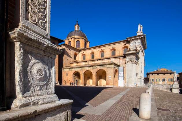 Urbino Cathedral (Duomo di Urbino) (Cattedrale Metropolitana di Santa Maria Assunta), Urbino, Marche, Italy, Europe Copyright: ProCip 1292-1567