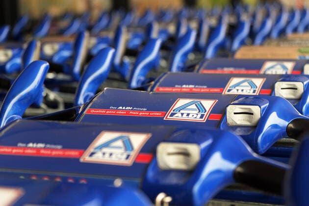 Various photos on the subject Aldi Discounter Aldi Discounter
