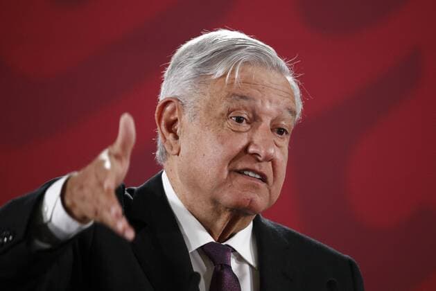 The President of Mexico Andres Manuel Lopez Obrador offers a morning press conference, at the National Palace, in Mexico City, Mexico, 27 January 2020. Lopez Obrador took away this Monday from the internal conflict in the National Regeneration Movement (Morena), a party he founded in 2011, regarding the renewal of his leadership. Morning press conference of Mexican President López Obrador !ACHTUNG: NUR REDAKTIONELLE NUTZUNG!  Copyright: xJosexMendezx MEX3825 20200127-637157403903079886