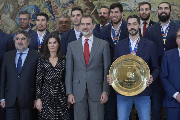 28-01-2020 Madrid Queen Letizia and King Felipe during an audience with the Spanish European champion 2020 handball team at the palace of La Zarzuela in Madrid. No Spain  Copyright: xPPEx
