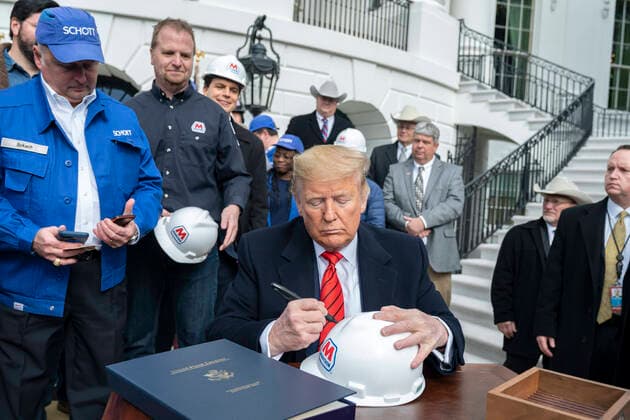 January 29, 2020, Washington, District of Columbia, U.S.: President DONALD TRUMP during signing ceremony for the United States-Mexico-Canada Trade Agreement Wednesday, Jan. 29, 2020, in front of the South Portico of the . Washington U.S. - ZUMAz03_ 20200129_sha_z03_298 Copyright: xWhitexHousex