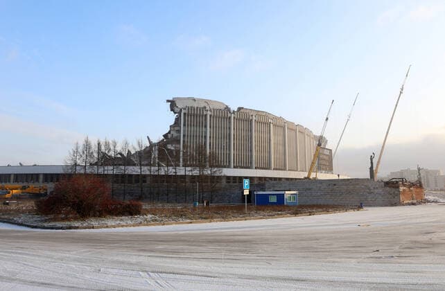 ST PETERSBURG, RUSSIA - JANUARY 31, 2020: A view of the Saint Petersburg Sports and Concert Complex that has collapsed during demolition. People are possibly trapped under debris. Valentin Yegorshin TASS  TS0CC6DD