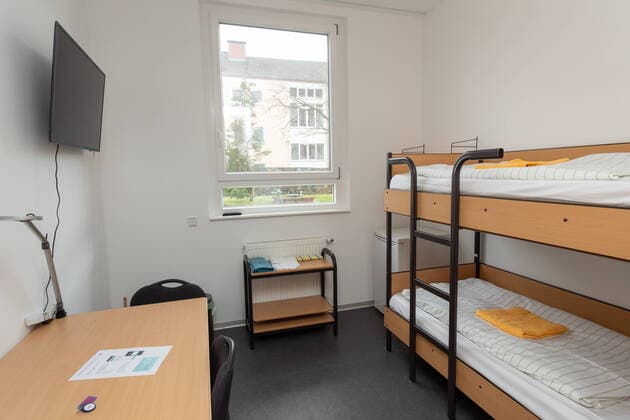 February 1, 2020, Germersheim, Rheinland-Pfalz, Germany: Quarantine accommodations for German citizens returning from China. SÅ¸dpfalz Barracks, Germersheim, Germany, 1 Feb 2020 Germersheim Germany  - ZUMAr152 20200201_zaa_r152_014 Copyright: xPaulxNeedhamx xRmvx
