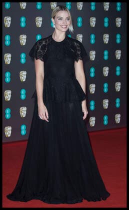 . 02 02 2020. London, United Kingdom. Margot Robbie arriving at the British Academy Film Awards in London.  xStephenxLockx xi-Imagesx IIM-20715-0100