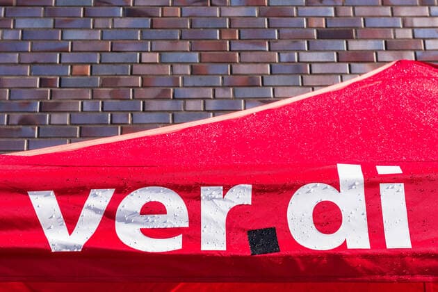 Transparent to the strike call in rainy weather Kiel Düsternbrook Schleswig Holstein Germany