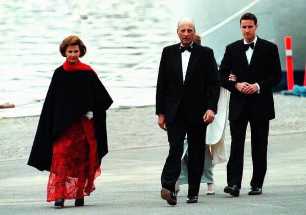 Graasten Denmark 980605 Day for wedding between Princess Alexandra and Count Jefferson Friedrich Graf von Pfeil The concert at Sönderborg castle Here Queen Sonja and King Harald and Crown Prince Haakon of Norway PHOTO TONI SICA COPYRIGHT PRESS CODE 1012 KÖPENHAMN DENMARK x1012x,  Copyright: xTonixSicax