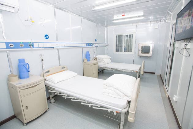 (200208) -- WUHAN, Feb. 8, 2020 -- Photo taken on Feb. 8, 2020 shows a ward at Leishenshan (Thunder God Mountain) Hospital in Jiangxia District of Wuhan, central China s Hubei Province. The Leishenshan Hospital, another makeshift hospital in Wuhan, uses a modular design based on the layout of a field hospital. ) CHINA-HUBEI-WUHAN-CORONAVIRUS-LEISHENSHAN HOSPITAL (CN) XiaoxYijiu 