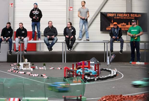 Erfurt Modell Leben 08 02 2020 , Erfurt, exhibition hall, Messe Modell Leben in picture Drift track for remote-controlled model cars
