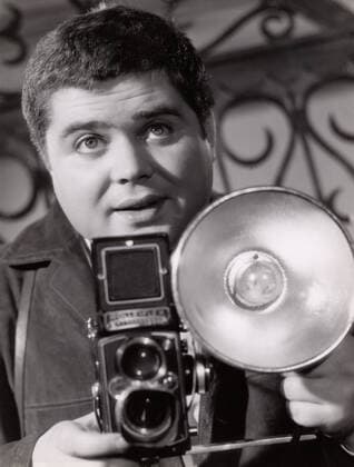 Klaus Dahlen, deutscher Schauspieler, im Film Willy der Privatdetektiv , Deutschland 1960. German actor Klaus Dahlen in his movie Willy der Privatdetektiv , Germany 1960. Nur redaktionelle Nutzung. Editorial usage only. Copyright: ArthurxGrimm UnitedArchives82002782